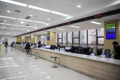 只進一扇門 最多跑一次——勉縣新政務中心服務大廳正式投用，打造高效便民信息咨詢服務新標桿